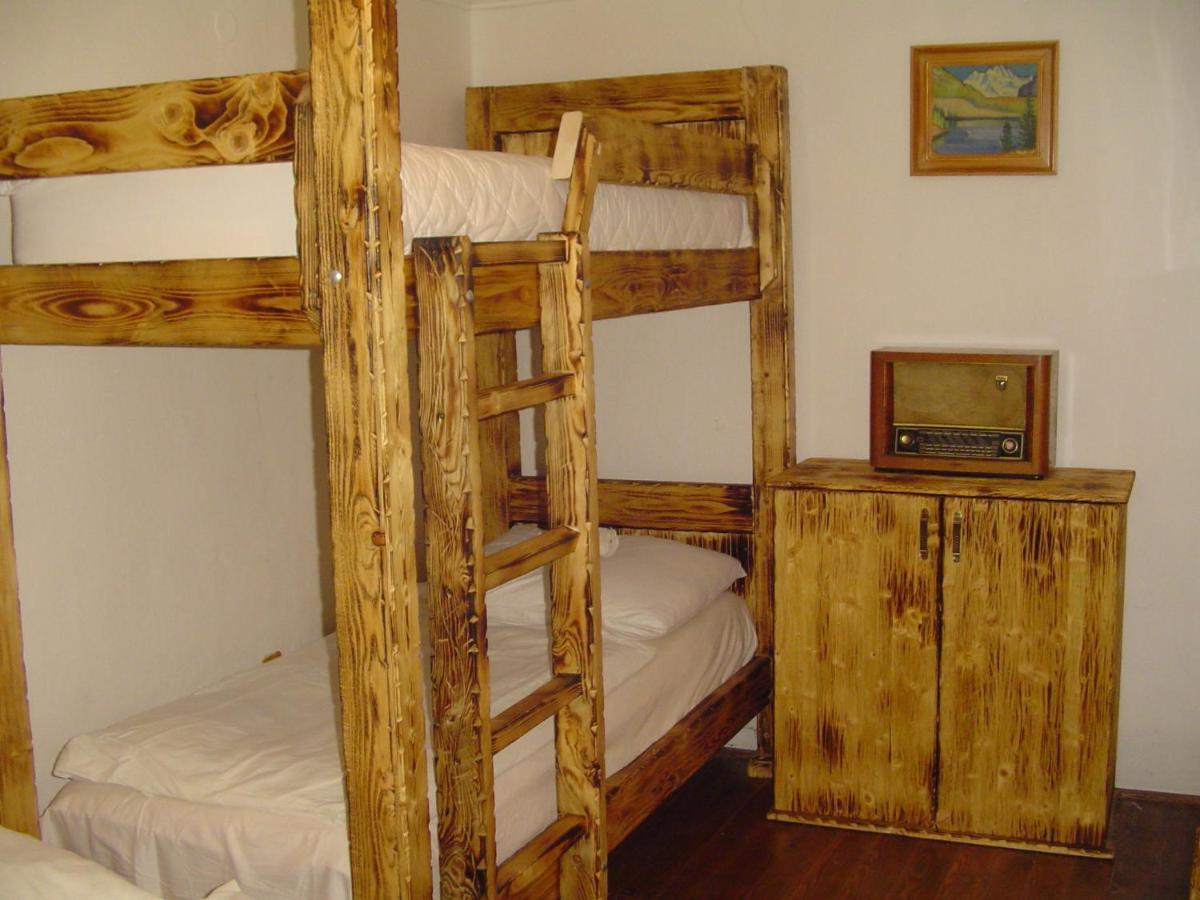 Villa Hunter à Štúrovo Extérieur photo